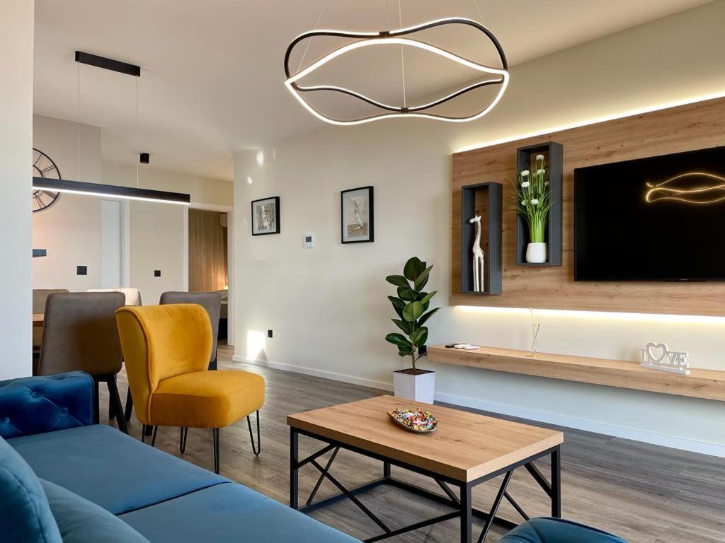 Apartment Linda With Panoramic Sea View Макарска Экстерьер фото
