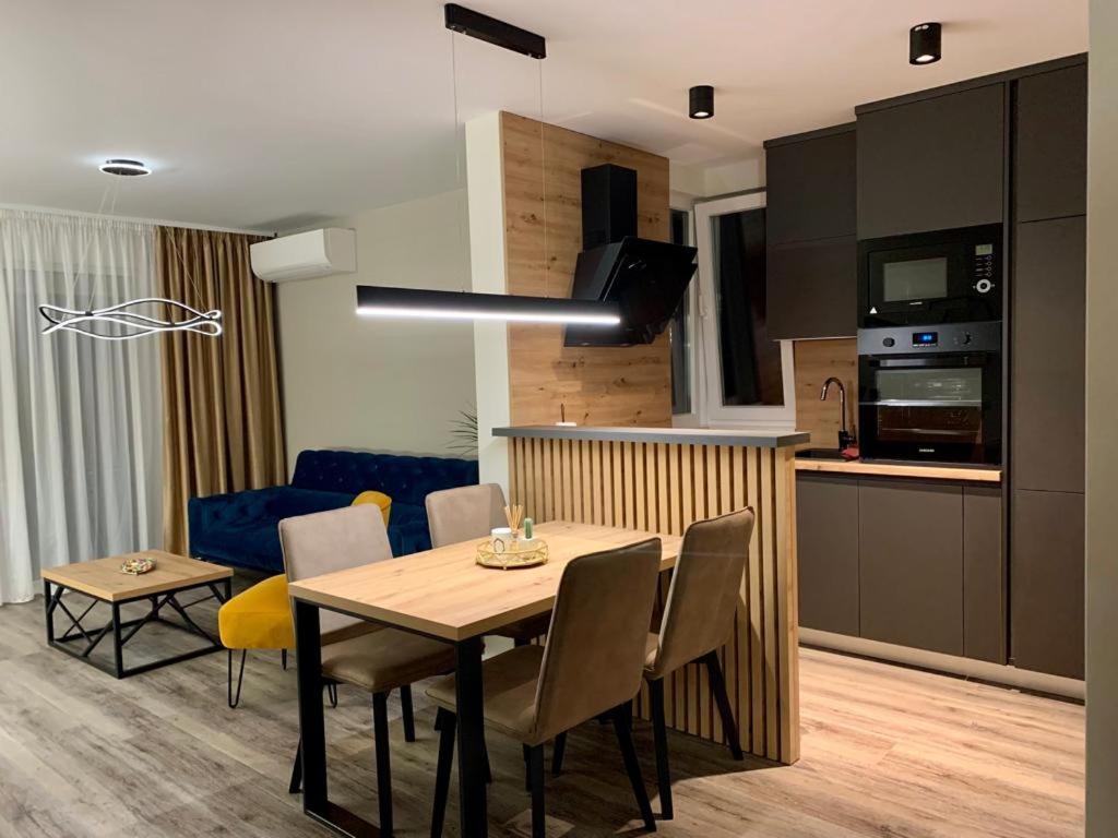 Apartment Linda With Panoramic Sea View Макарска Экстерьер фото