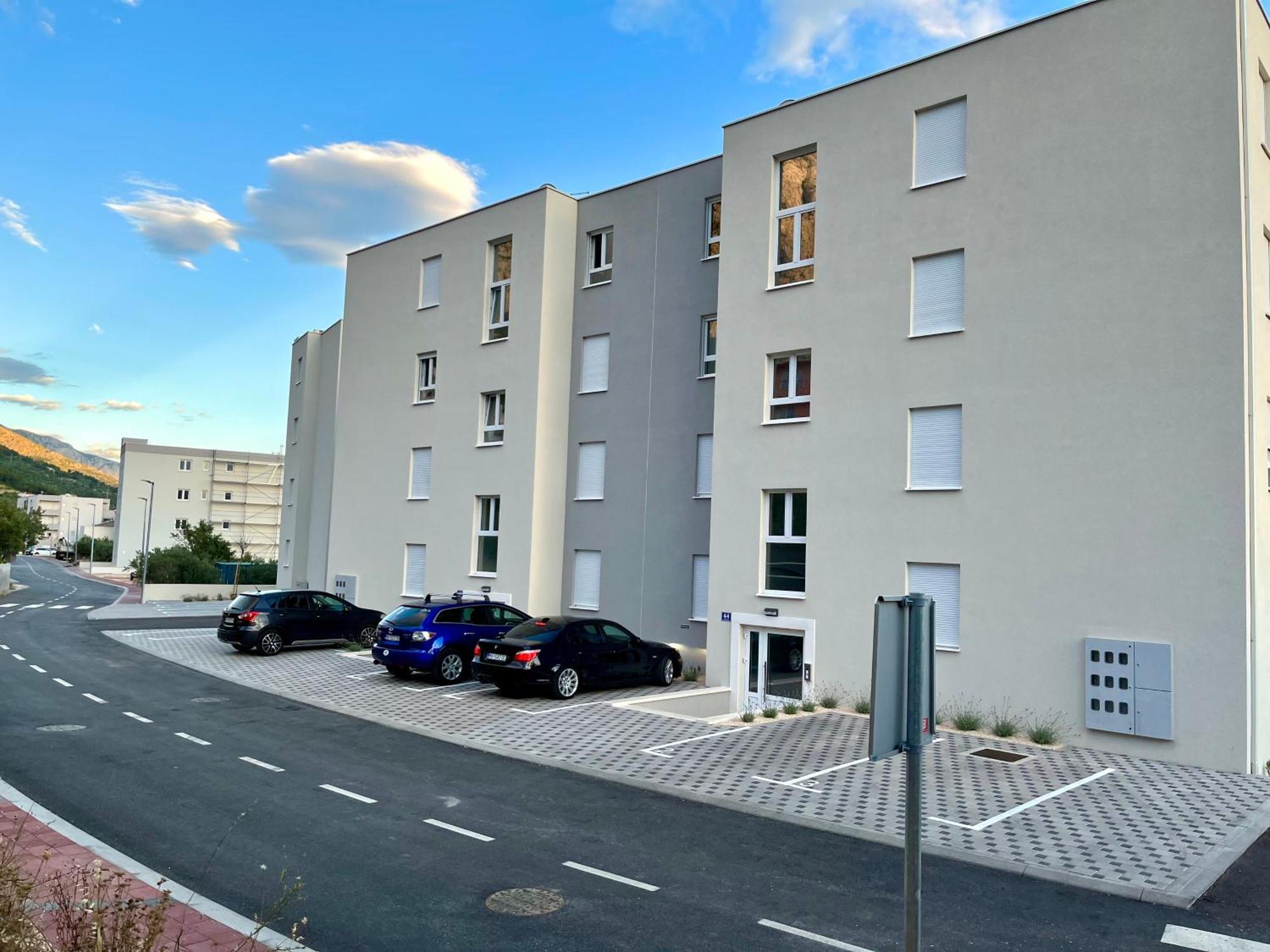 Apartment Linda With Panoramic Sea View Макарска Экстерьер фото